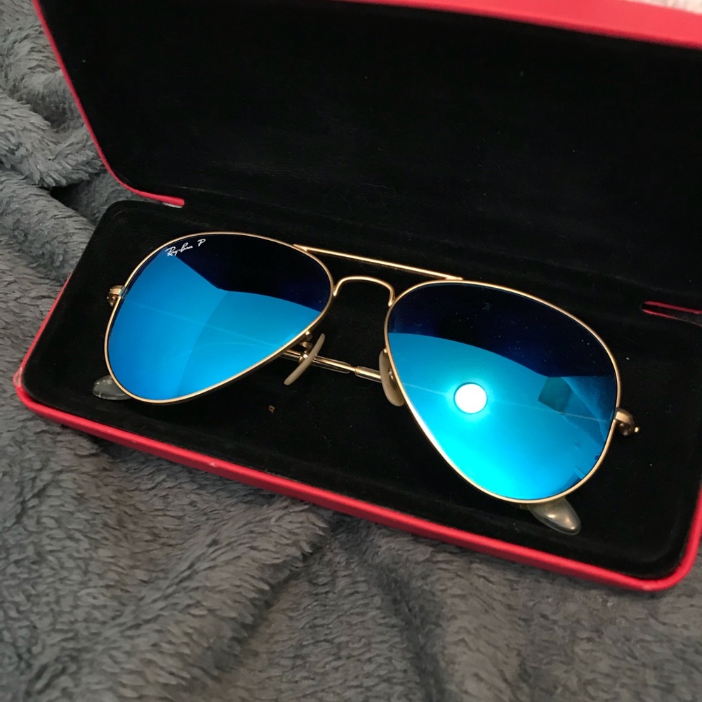 Blue Polarized Aviator Raybans